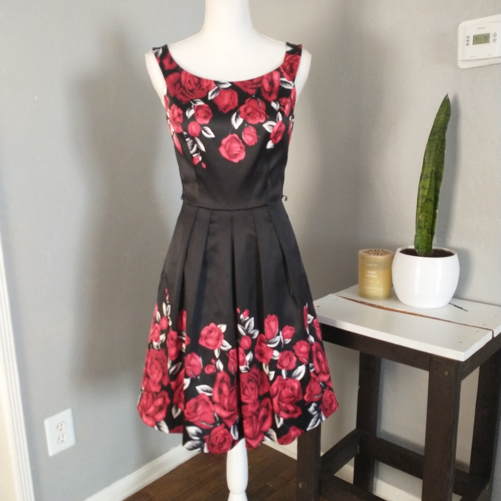 White House Black Market dress. B - Picture 1 of 12